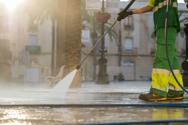 Best Sidewalk and Walkway Cleaning  in Centerville, OH